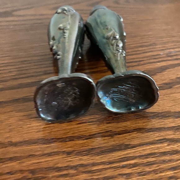 Vintage StanHome Silver Plated Nouveau Style Salt Pepper Shakers Silver Set - Picture 6 of 8